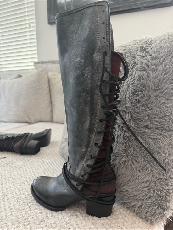 Freebird by Steven Shoes - Freebird by Steven Tall Lace-Up Boots in Gray with Burgundy Interior